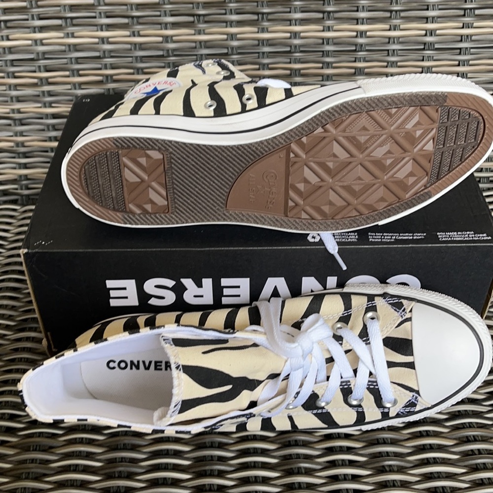 Converse Ctas Hi Black/Greige/White MEN`S Zebra Stripes - Picture 4 of 16